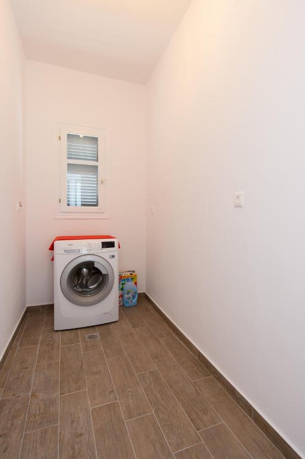 Mosxa House Apartment Artemonas Exterior foto